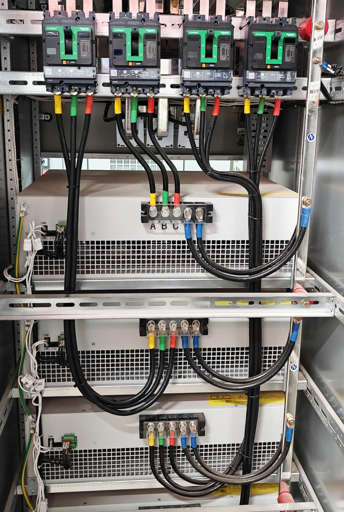 Centralized Reactive Power Compensation Cabinet