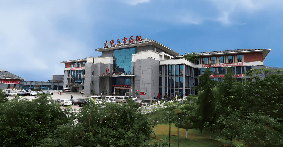 We specialize in innovative solutions such as intelligent capacitor compensation devices and smart IoT integrated power quality management devices. These technologies empower businesses to optimize their energy consumption, reduce costs, and improve overall power quality management. Powering Innovation and Efficiency Production and sales: increased safety capacitors, tuned self-healing capacitors, tuned reactors, composite switches, thyristor switches, power quality management controllers, intelligent capacitor compensation devices, intelligent tuning compensation devices, smart IoT integrated power quality management devices, SVG static VAR generators, APF active filters, low-voltage reactive compensation cabinets, high-voltage capacitors, high-voltage reactors, high-voltage reactive compensation cabinets