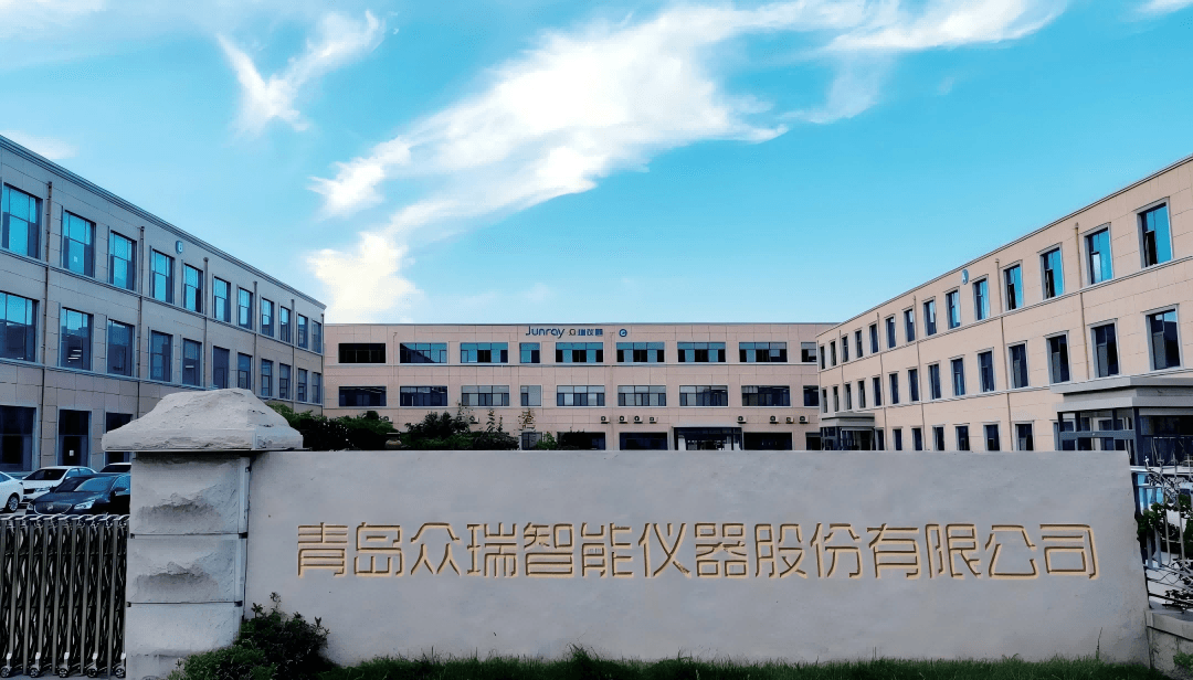 We specialize in innovative solutions such as intelligent capacitor compensation devices and smart IoT integrated power quality management devices. These technologies empower businesses to optimize their energy consumption, reduce costs, and improve overall power quality management. Powering Innovation and Efficiency Production and sales: increased safety capacitors, tuned self-healing capacitors, tuned reactors, composite switches, thyristor switches, power quality management controllers, intelligent capacitor compensation devices, intelligent tuning compensation devices, smart IoT integrated power quality management devices, SVG static VAR generators, APF active filters, low-voltage reactive compensation cabinets, high-voltage capacitors, high-voltage reactors, high-voltage reactive compensation cabinets