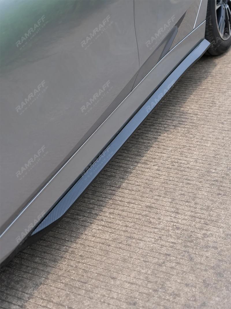 BMW 5 series G60 G68 530 Dry Carbon Front Bumper Lip Splitter And Side Skirt Rear Diffuser Spoiler