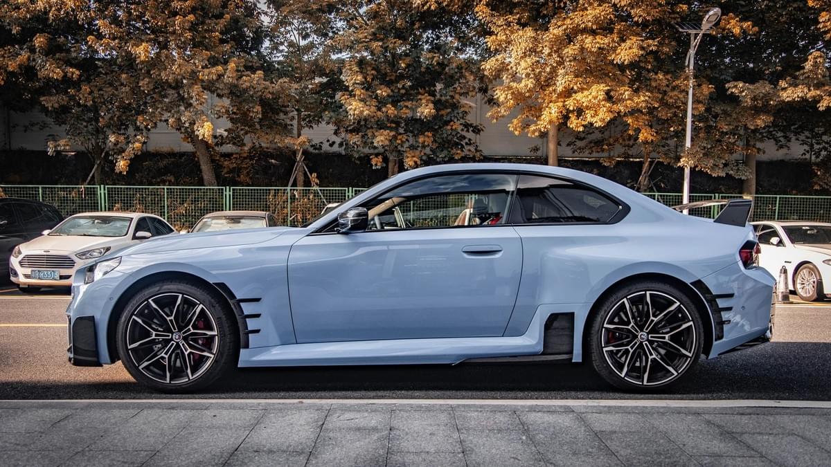 BMW M2 G87 Dry Carbon Fiber MP Rear Wing Spoiler/Заднее крыло  из сухого углеродного волокна MP Спой