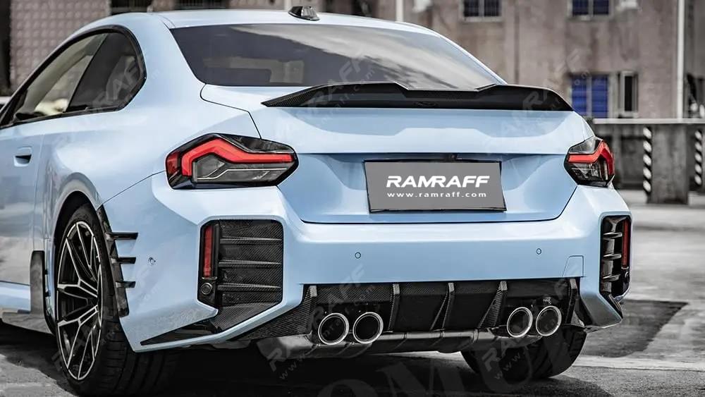 BMW M2 G87 Dry carbon fiber rear bumper trim/Отделка заднего бампера из сухого углеродного волокна