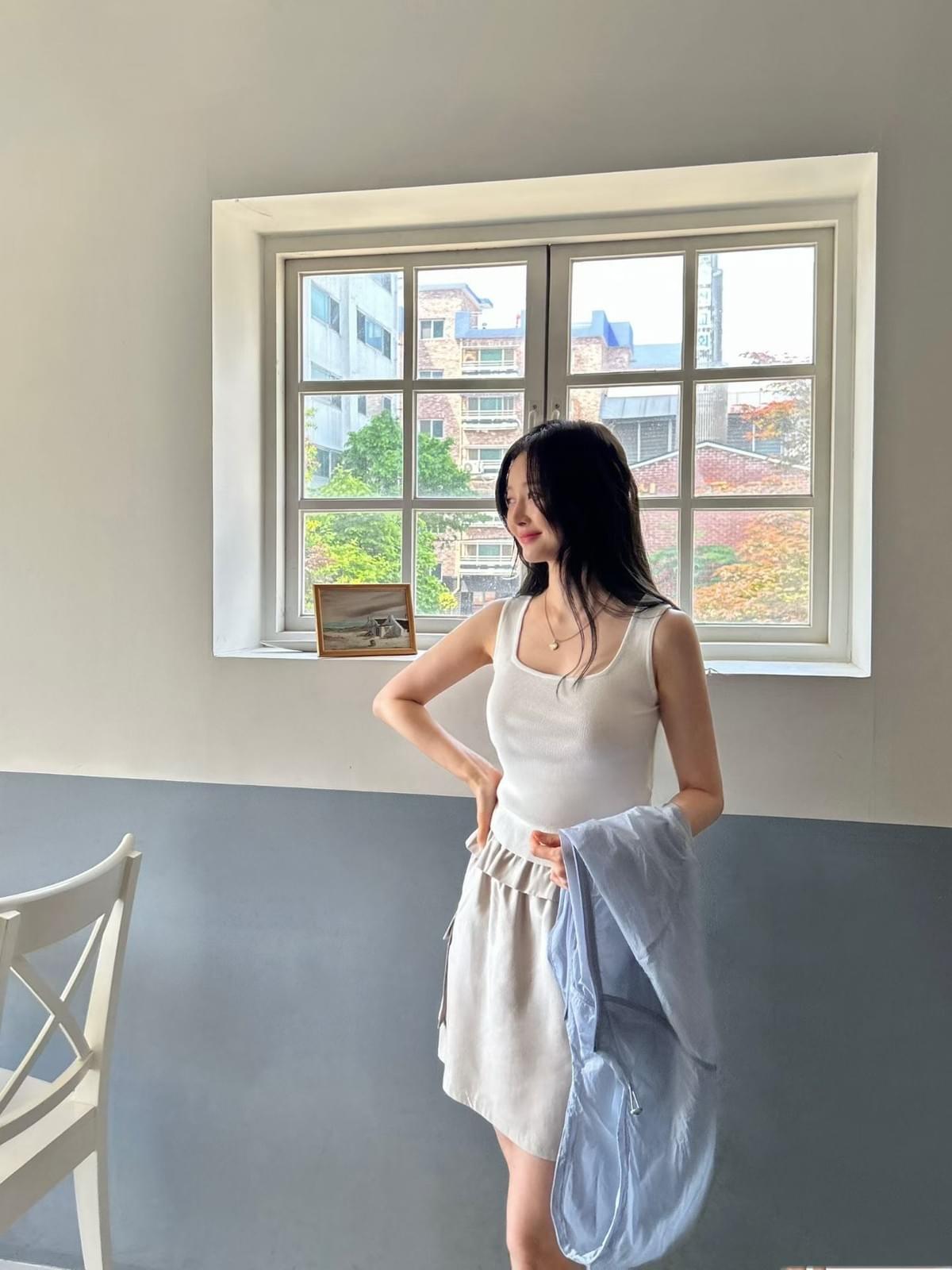 260524 涼感方領背心 夏日必備