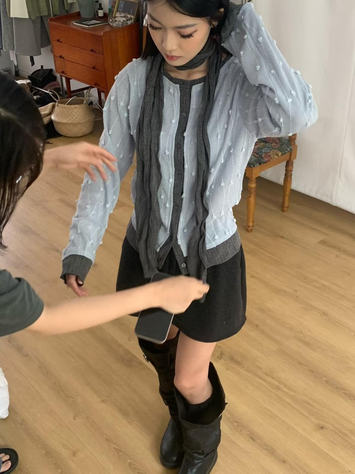 261018 韓國雪花皺褶假兩件襯衫連圍巾