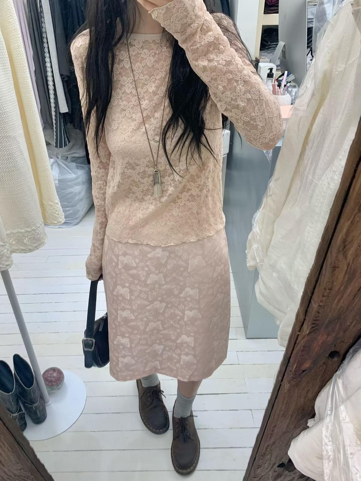 261035 薔薇蕾絲圓領top