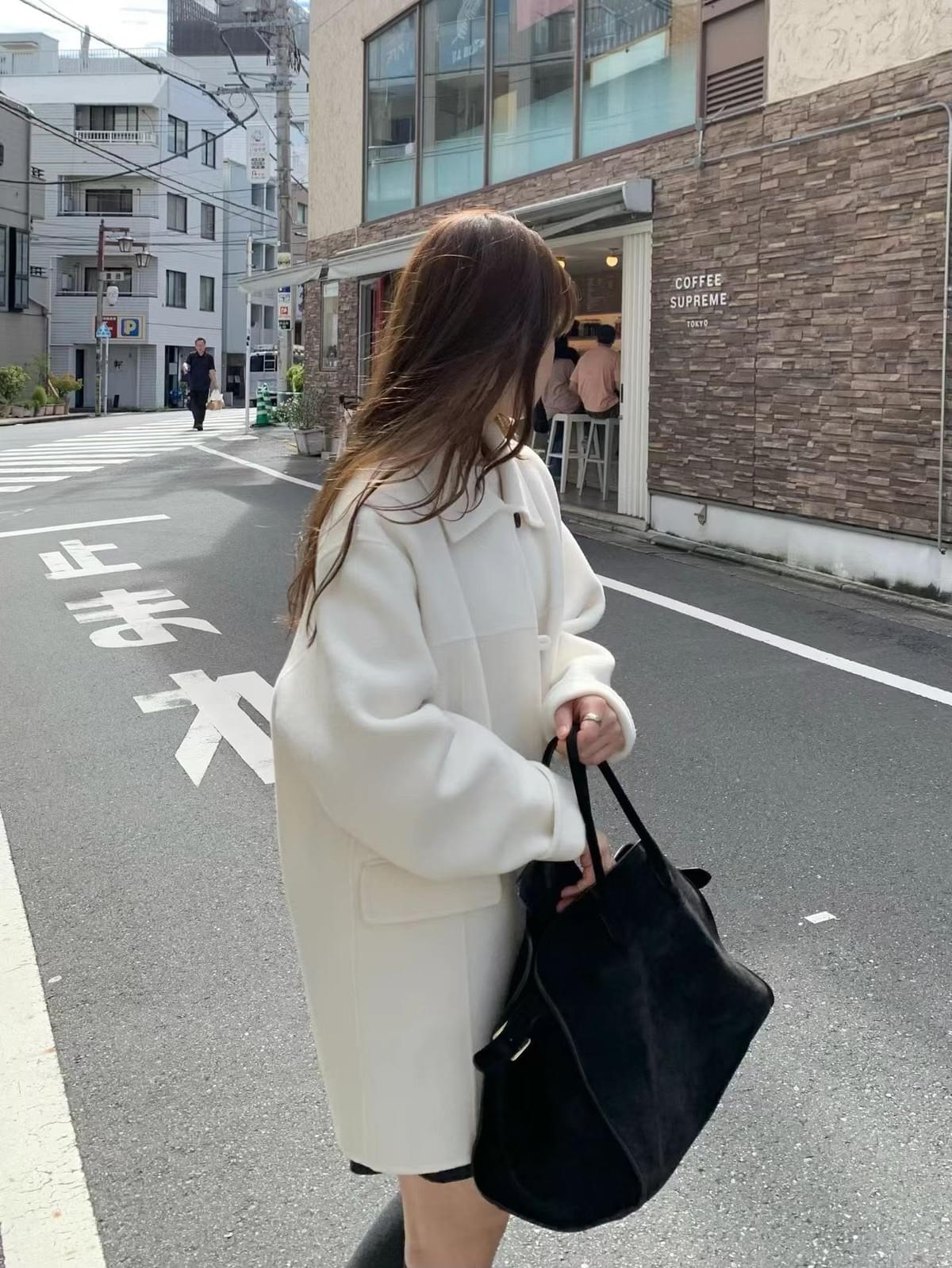 261033 手工制排扣100%羊毛外衣 超早鳥優惠預訂 