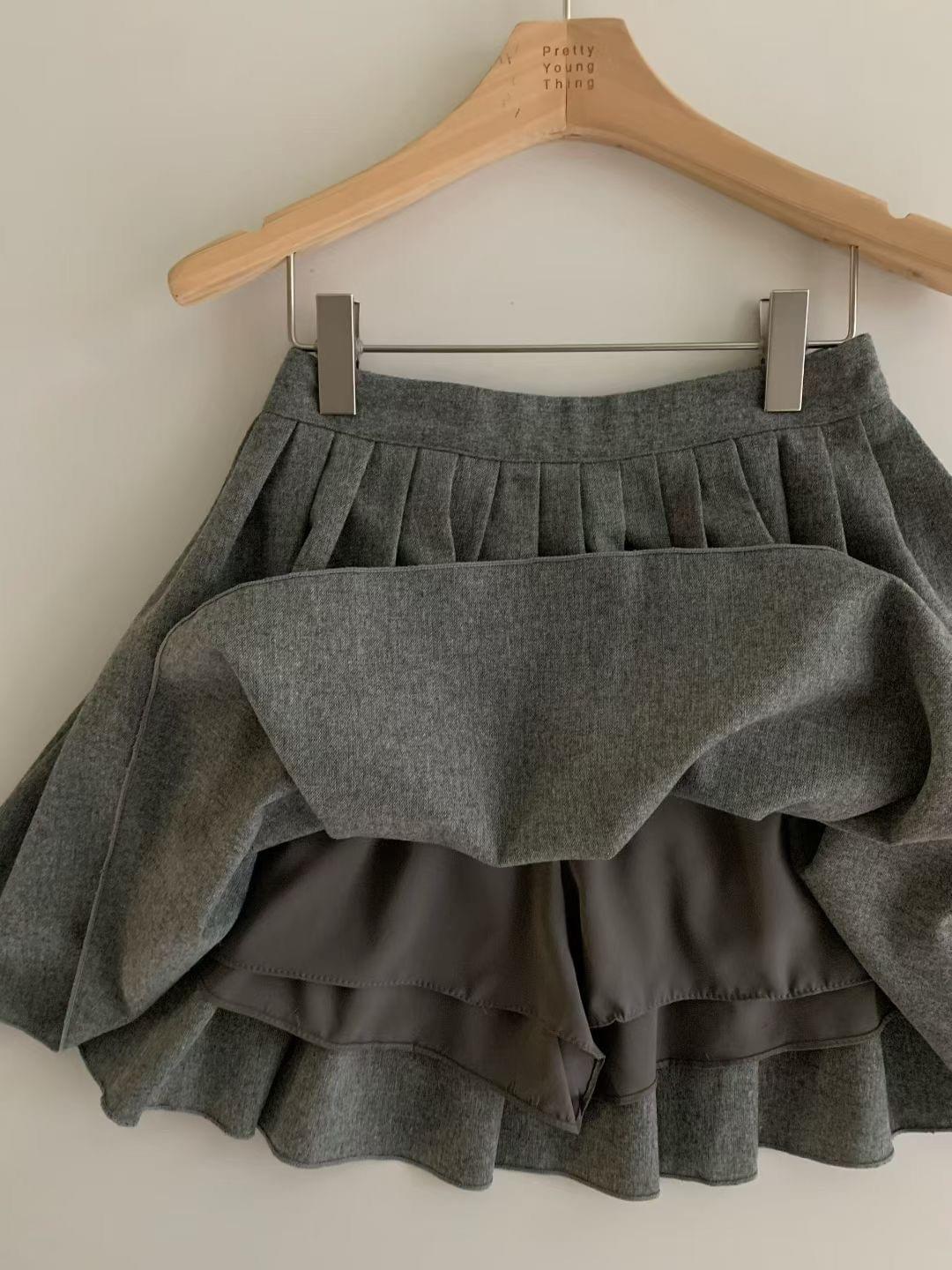 LC26AW16 法式抓皺短傘裙