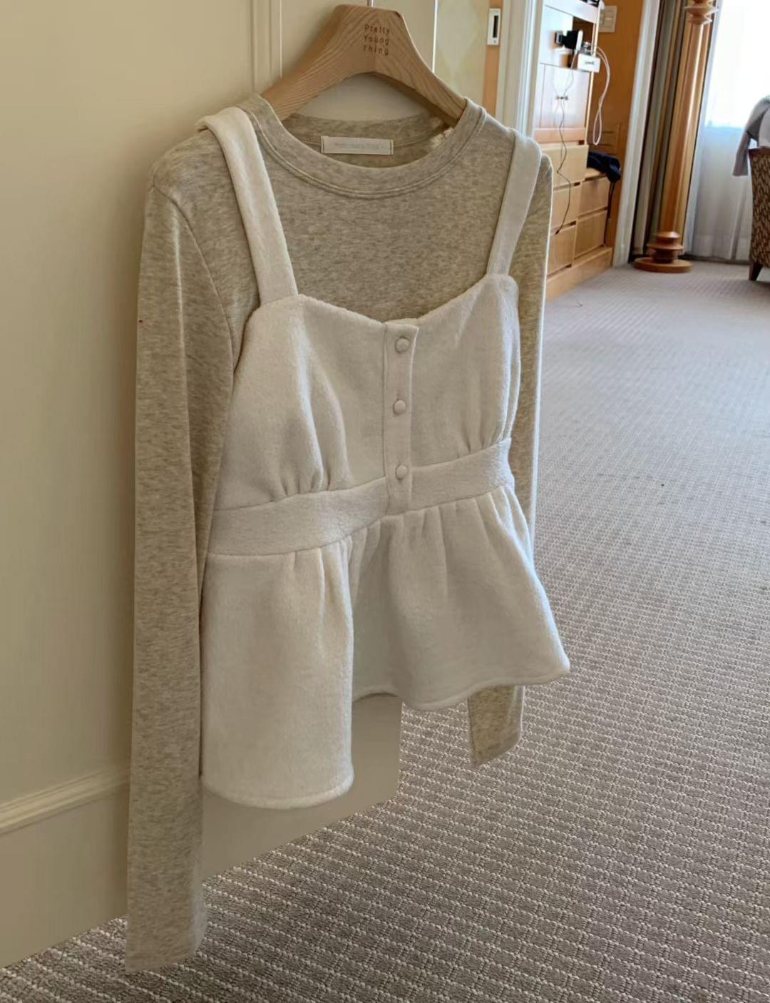 LC26AW17 法式羊毛荷葉下擺吊帶背心