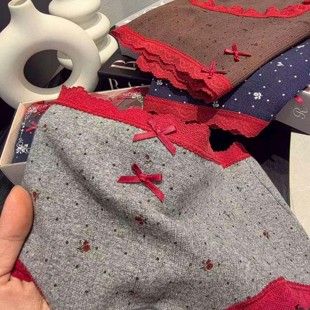 LCAW26LP21紅邊蕾絲玫瑰碎花3件禮盒