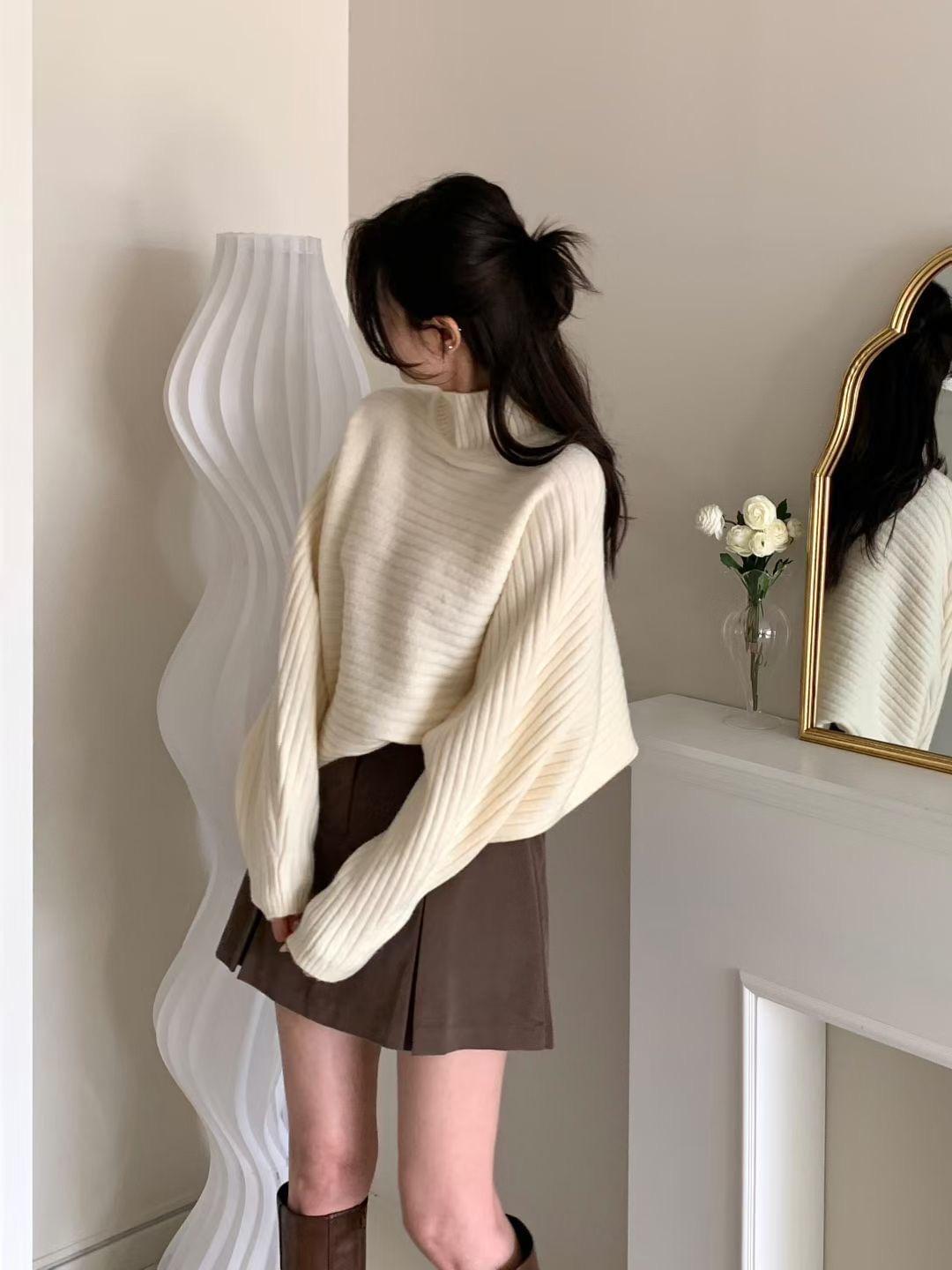 LC26AW07 樽領短版蝙蝠袖羊毛毛衣