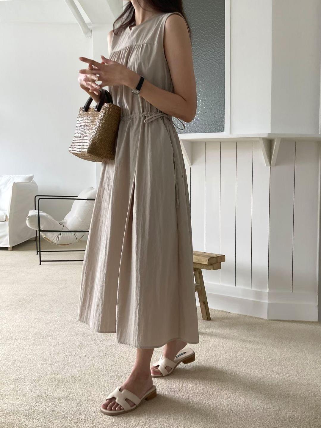 LCSS2622 熱賣款 抓皺束繩背心連身裙