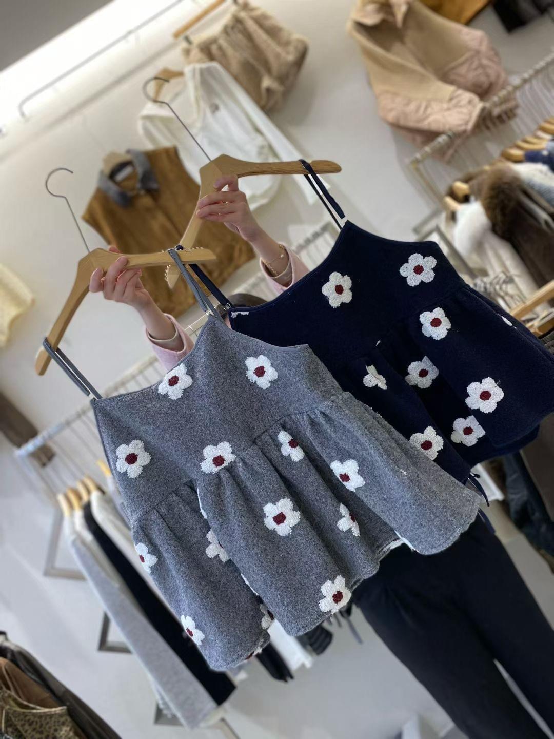 LC26AW32 小花絨花背心