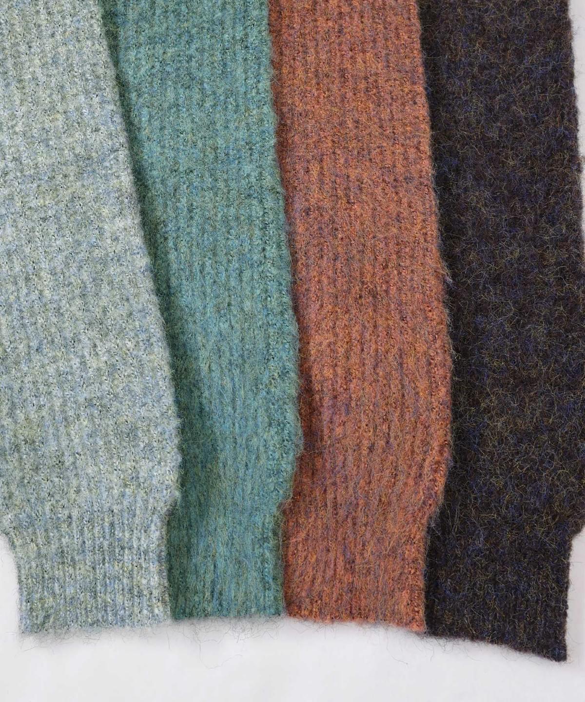 LC26AW02 短版混色長袖針織上衣