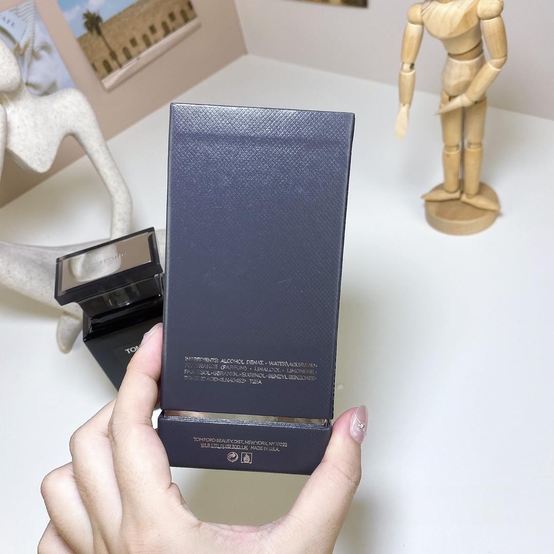 Tobacco Oud Eau de Parfum
