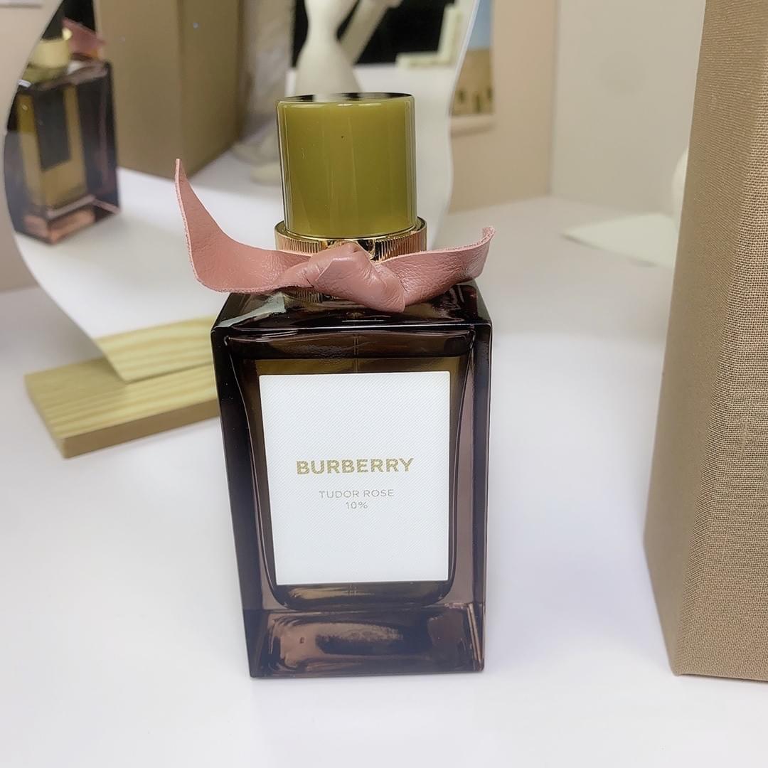 Tudor Rose 10% Eau de Parfum – Signature Collection