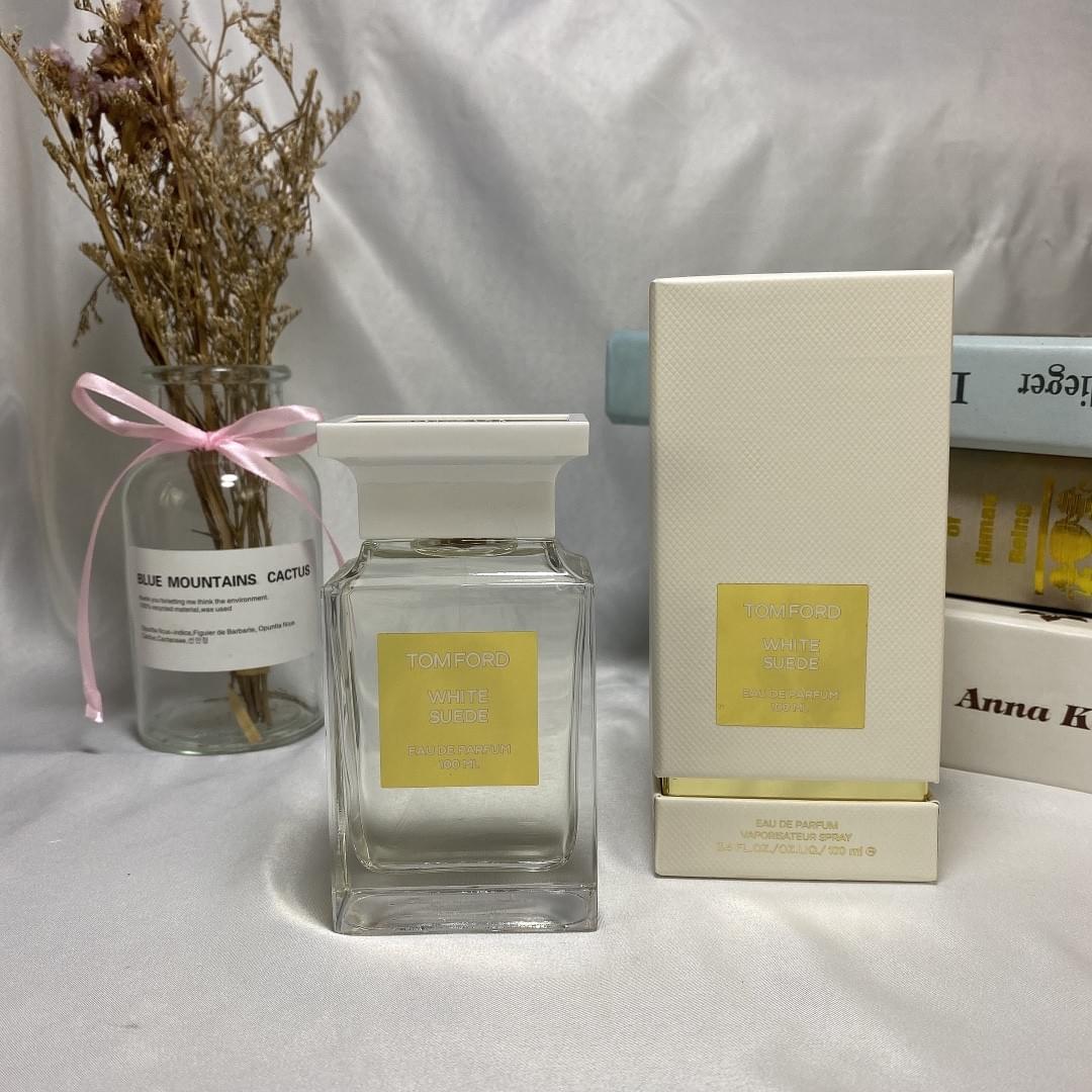 White Suede Eau de Parfum