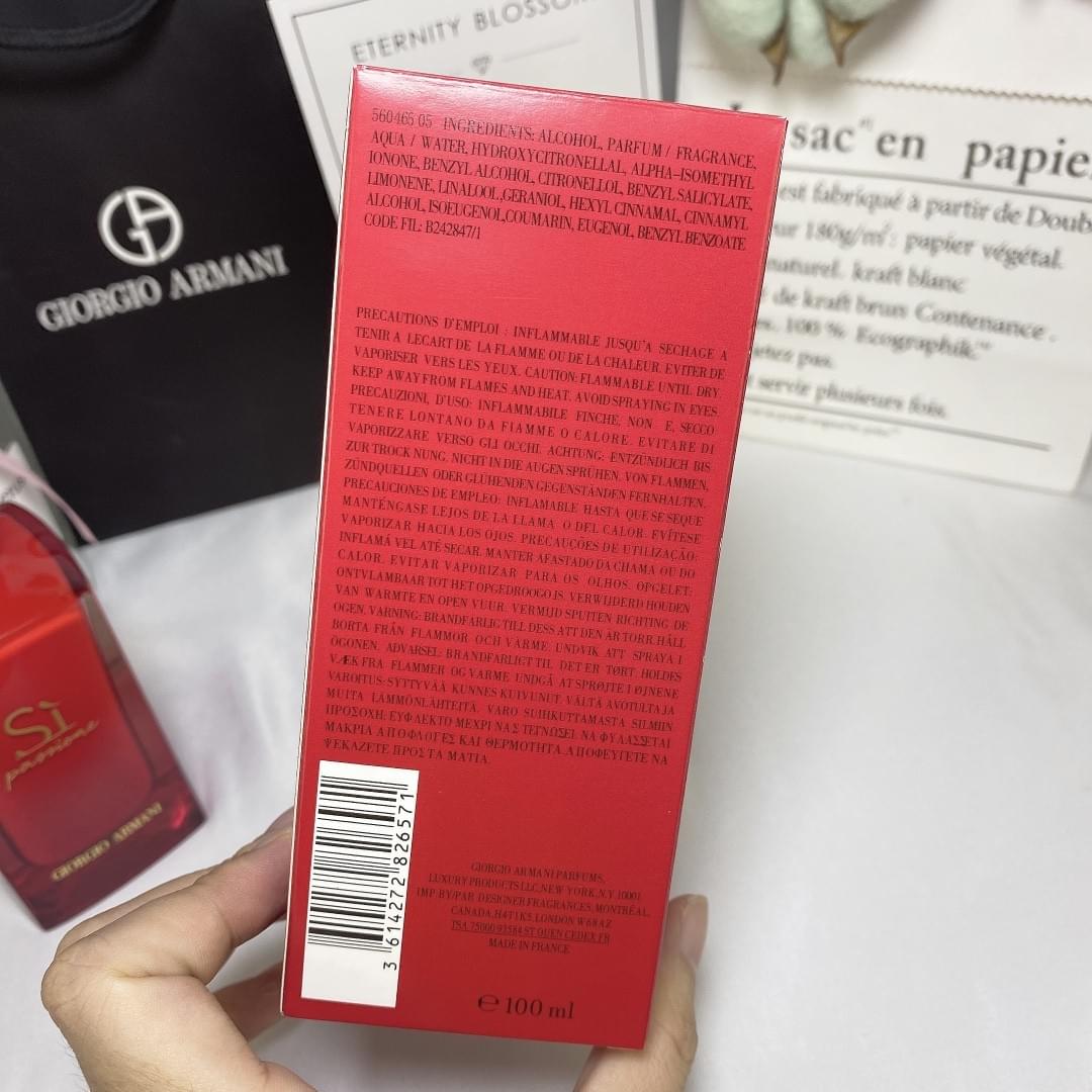 Sì Passione Intense Eau de Parfum