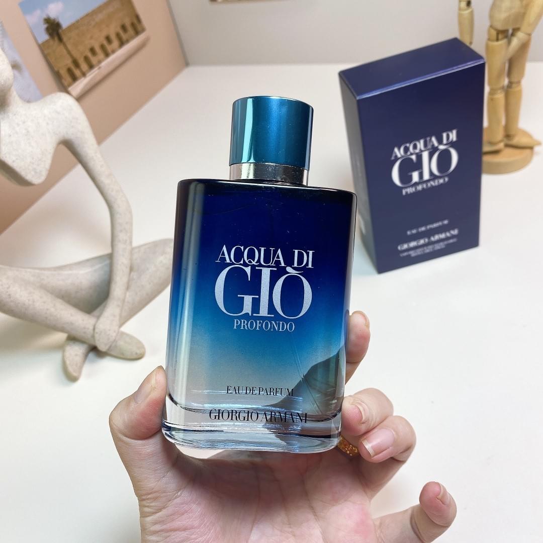 Acqua di Giò Profondo Eau de Parfum