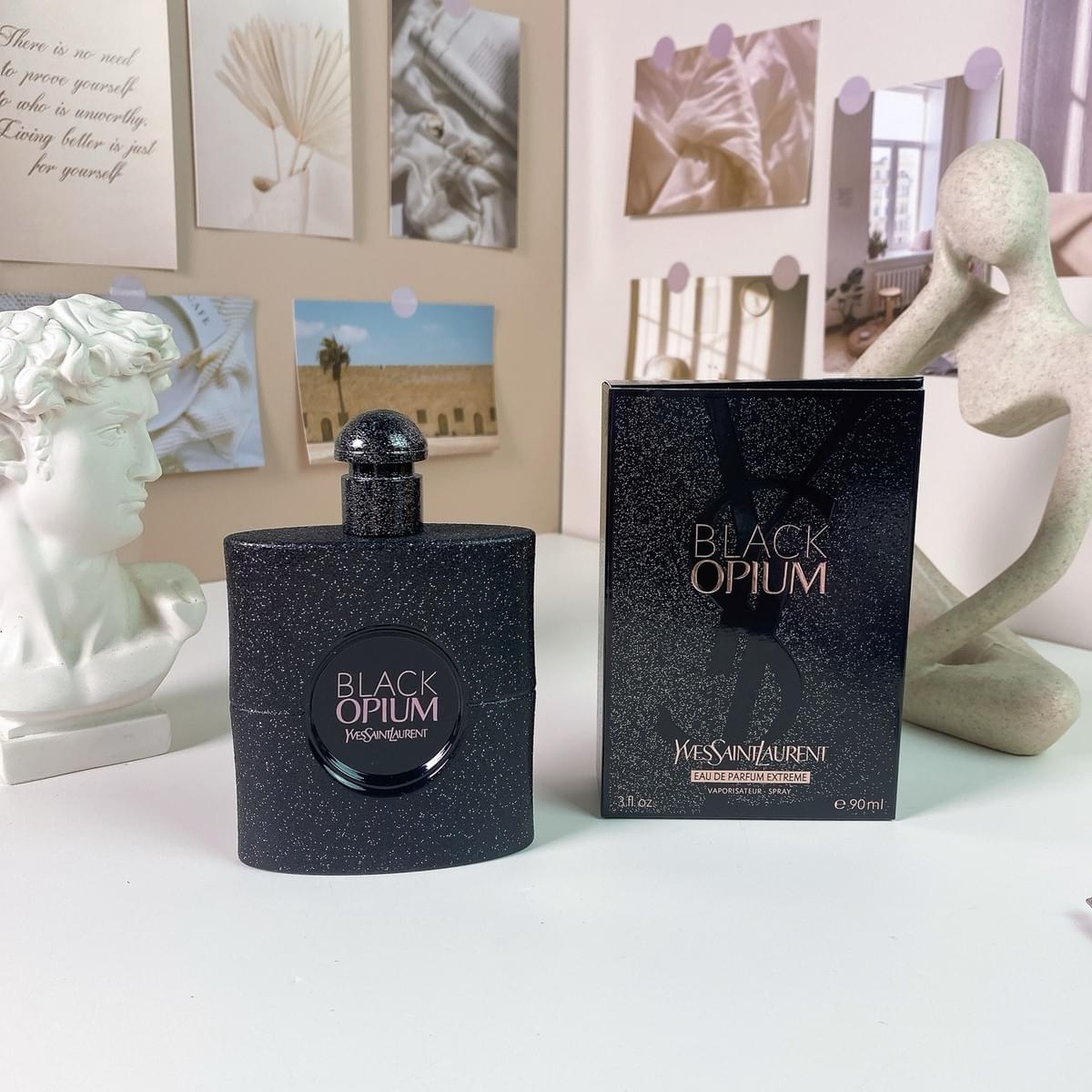  Black Opium Extreme Eau de Parfum