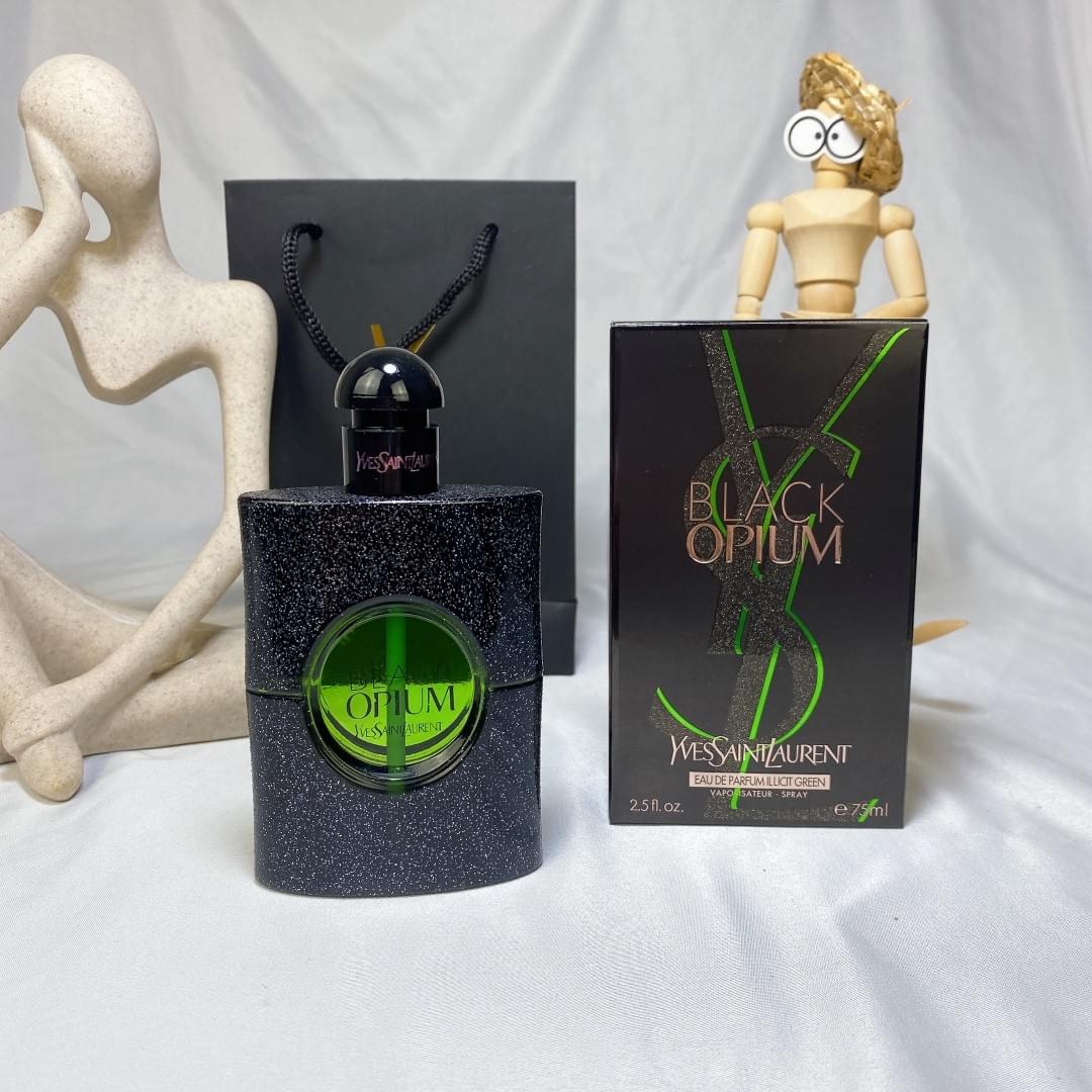 Black Opium Illicit Green Eau de Parfum
