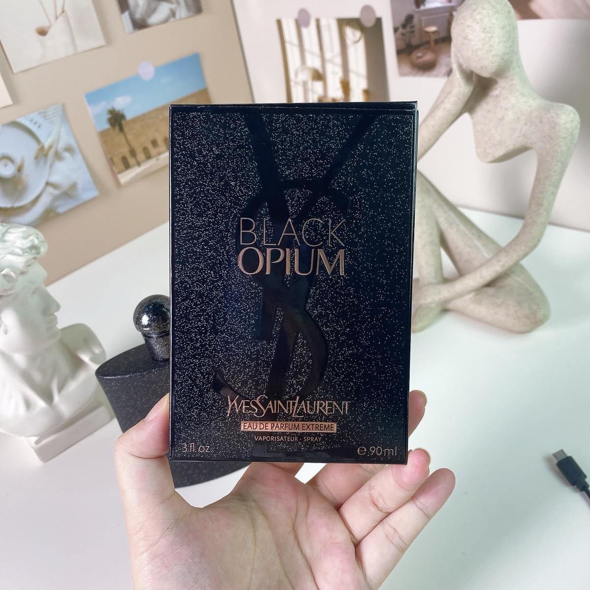  Black Opium Extreme Eau de Parfum