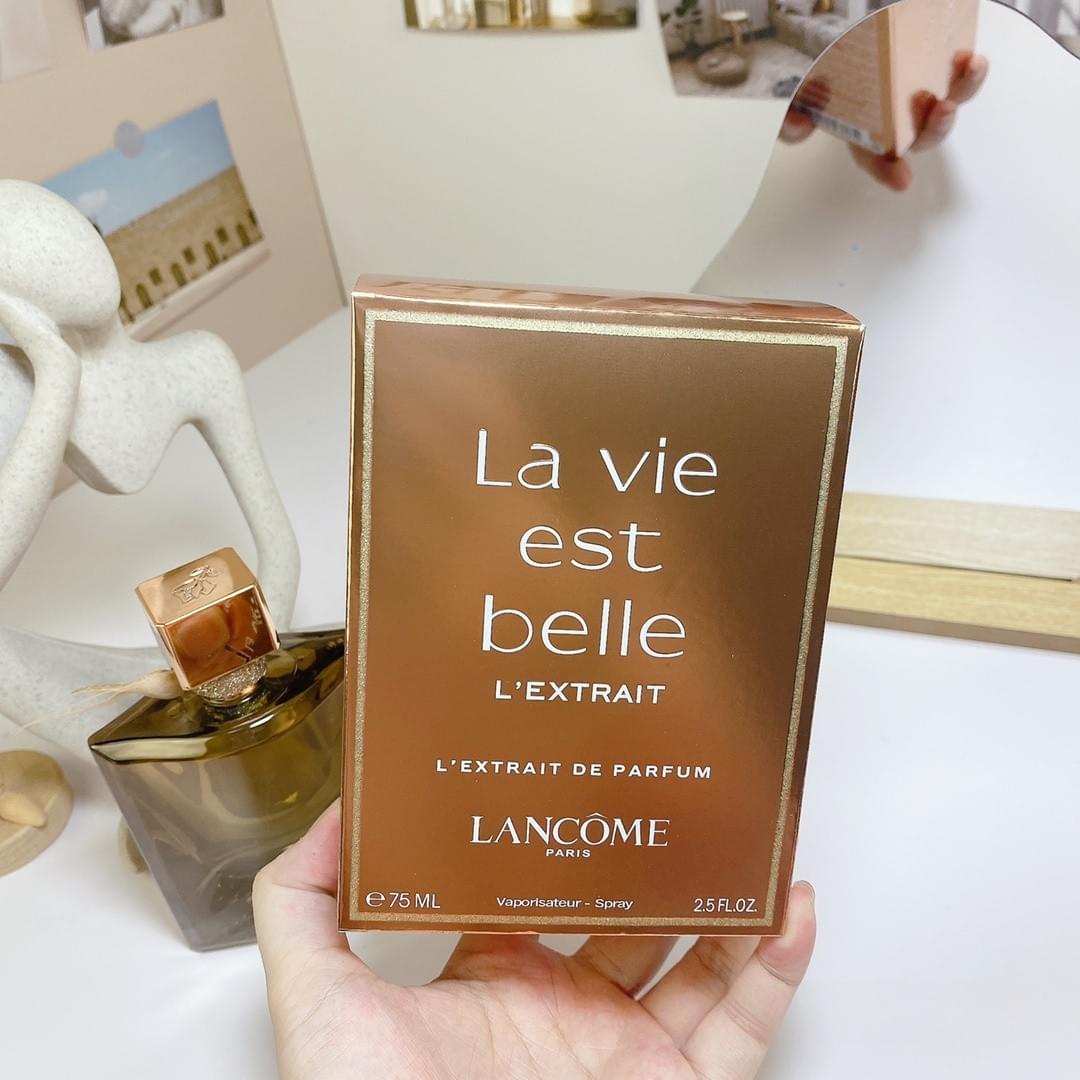 La Vie Est Belle L’Extrait de Parfum