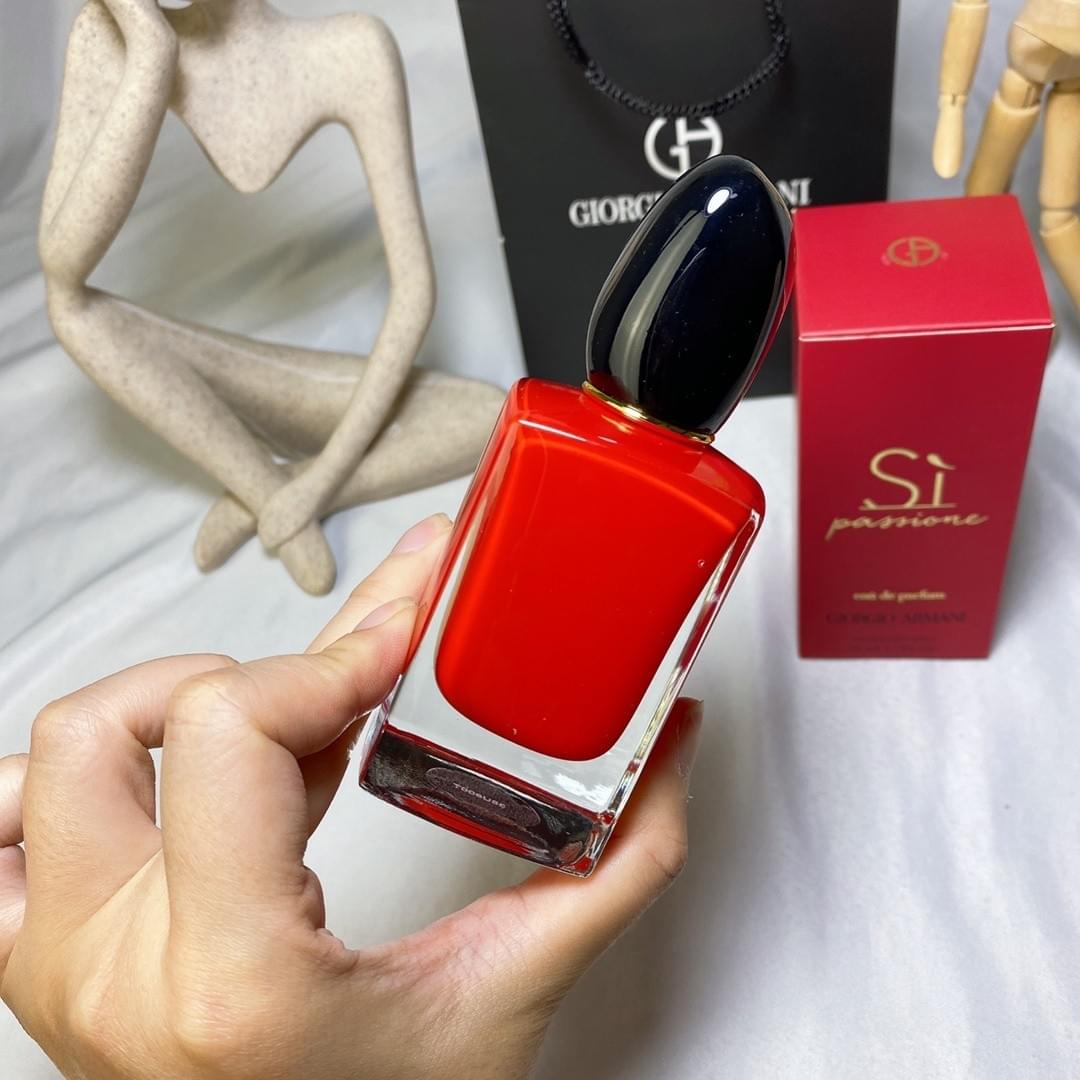 Sì Passione Eau de Parfum