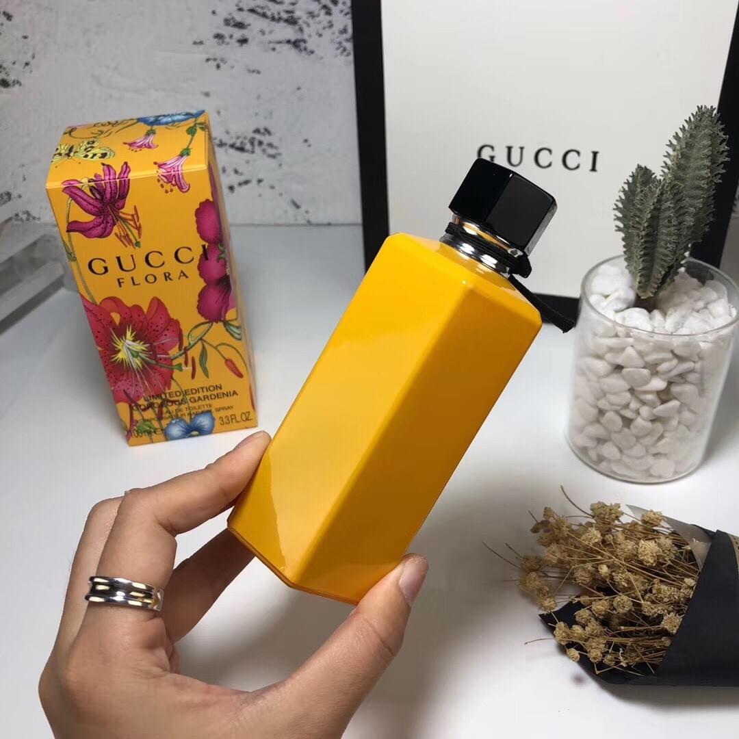 Flora Gorgeous Gardenia Limited Edition