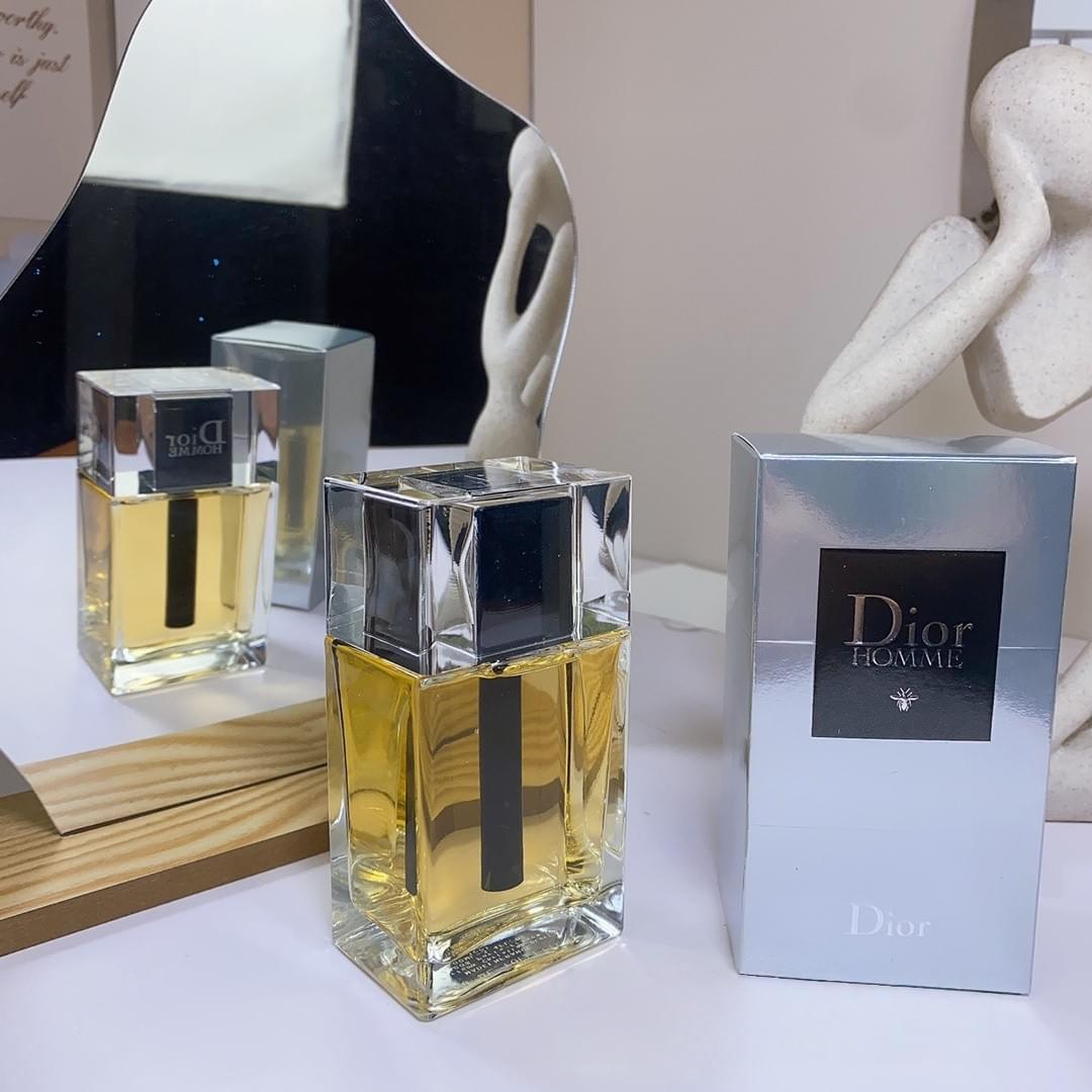Homme Eau de Toilette (EDT)