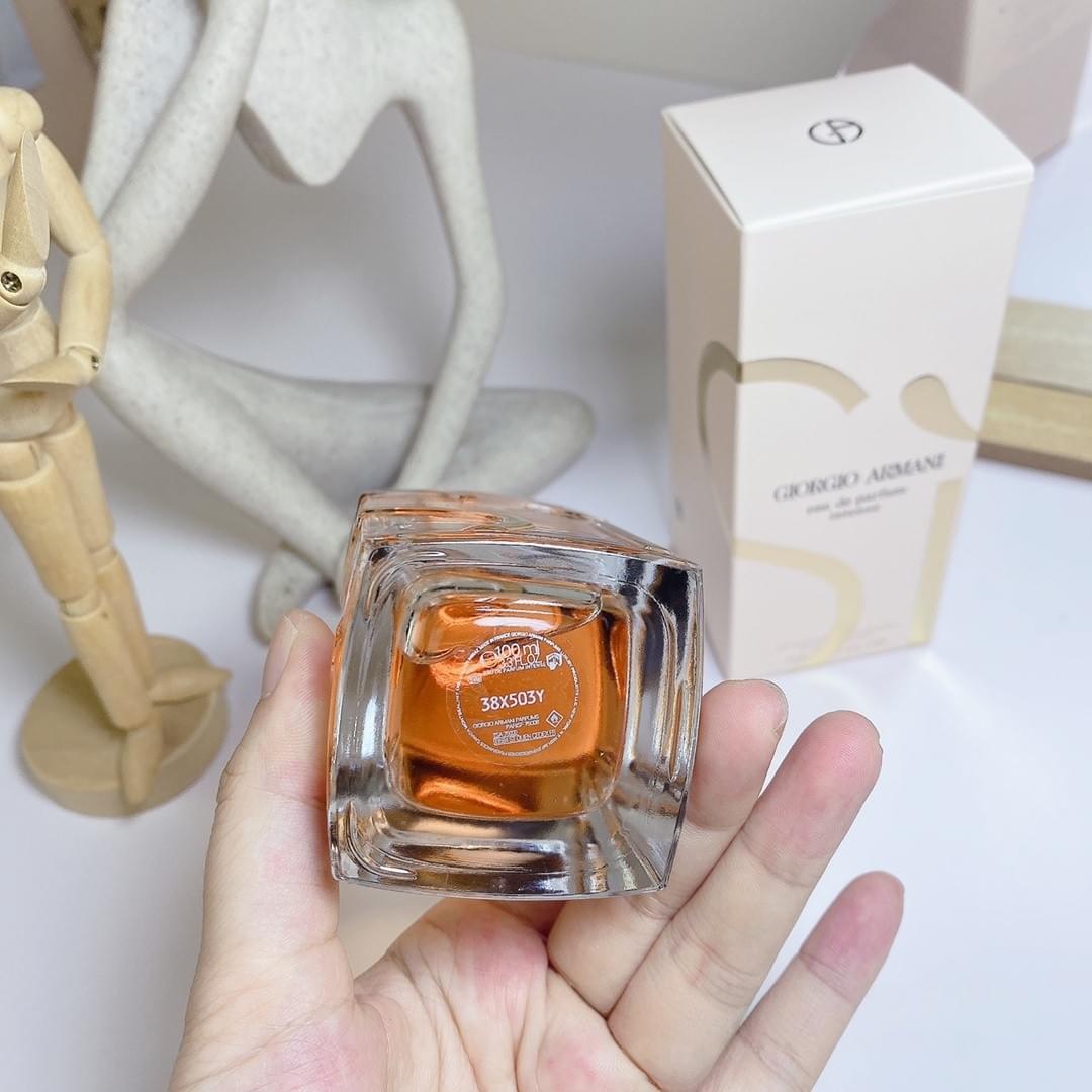 Sì Eau de Parfum Intense (รุ่นใหม่ 2021)