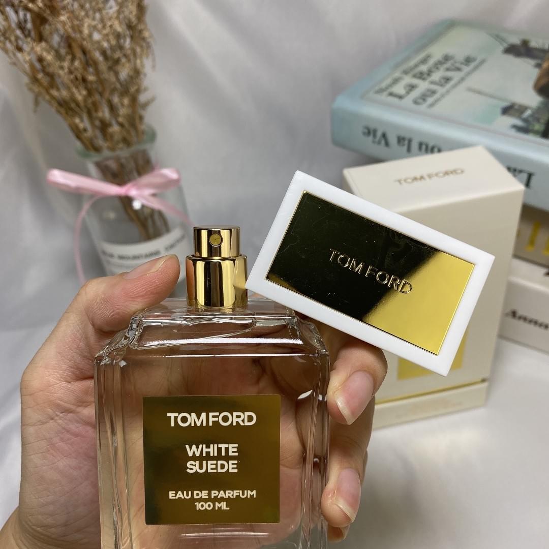 White Suede Eau de Parfum
