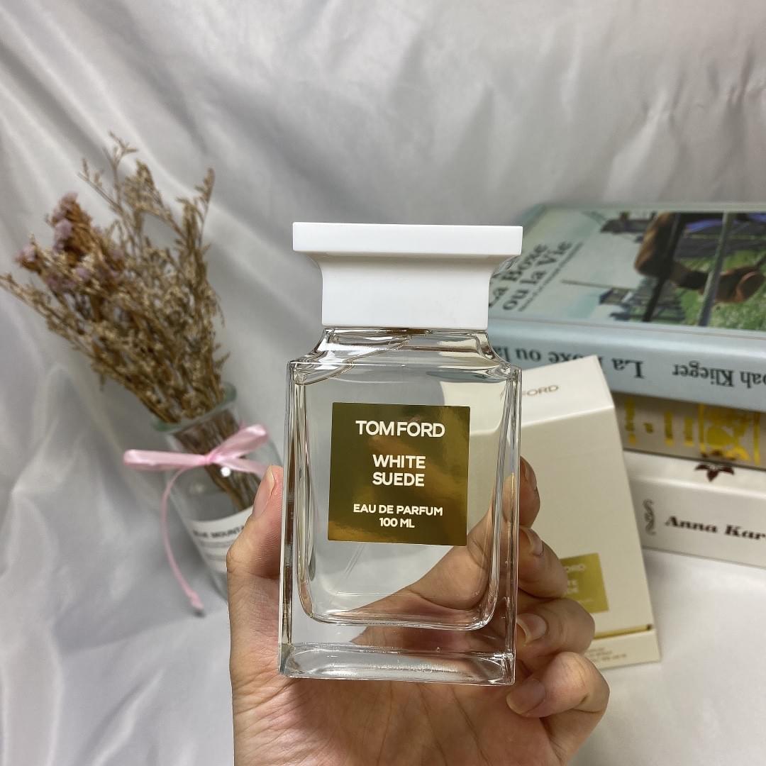White Suede Eau de Parfum