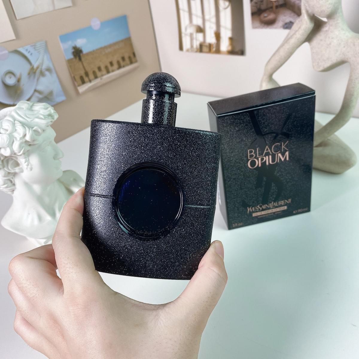  Black Opium Extreme Eau de Parfum