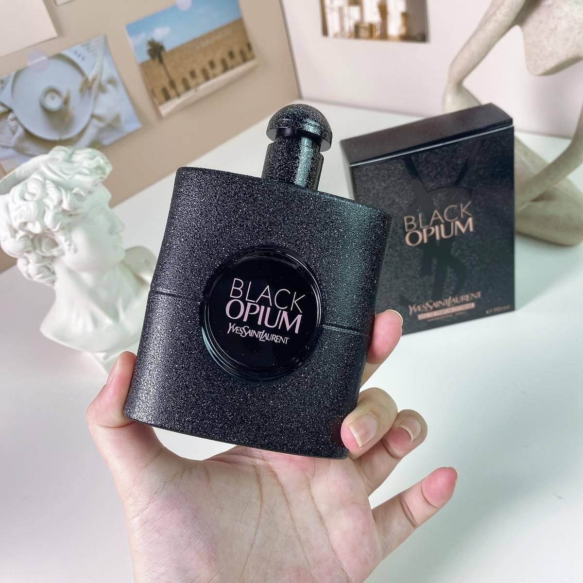  Black Opium Extreme Eau de Parfum