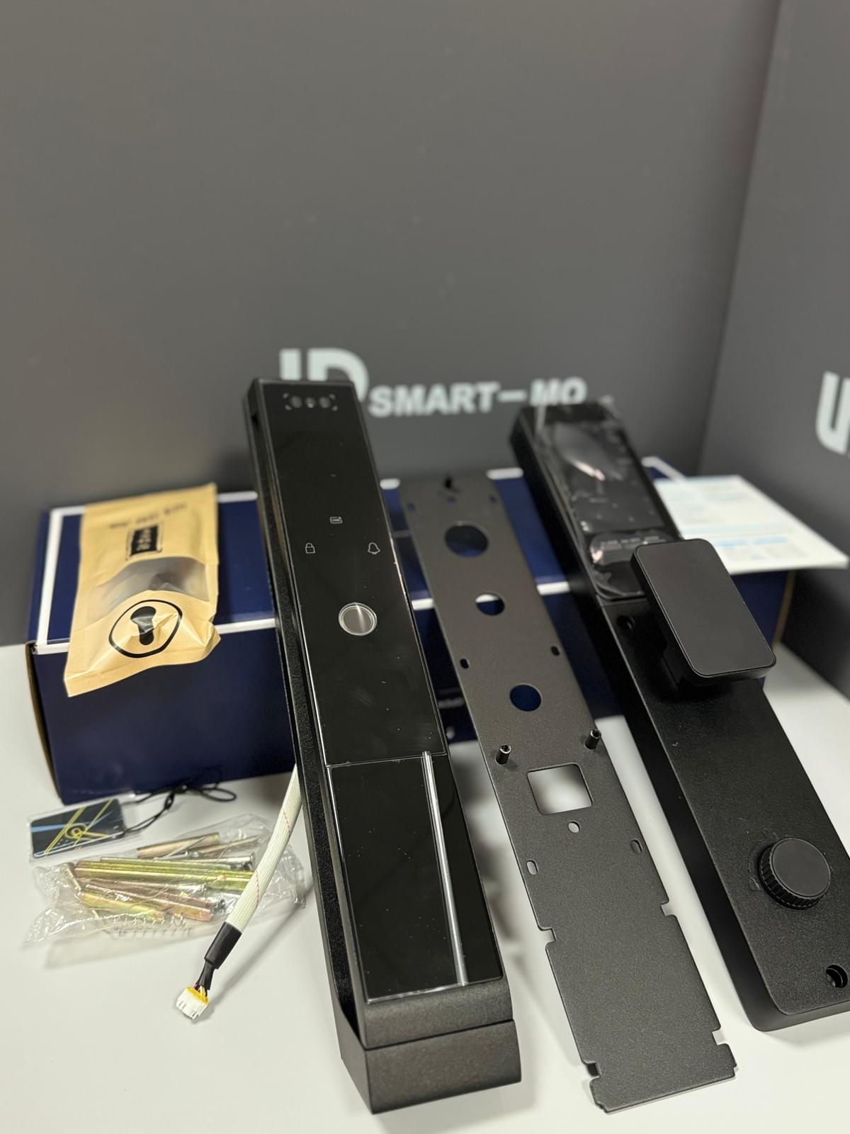 P20-Unlock the Future with a Touch.