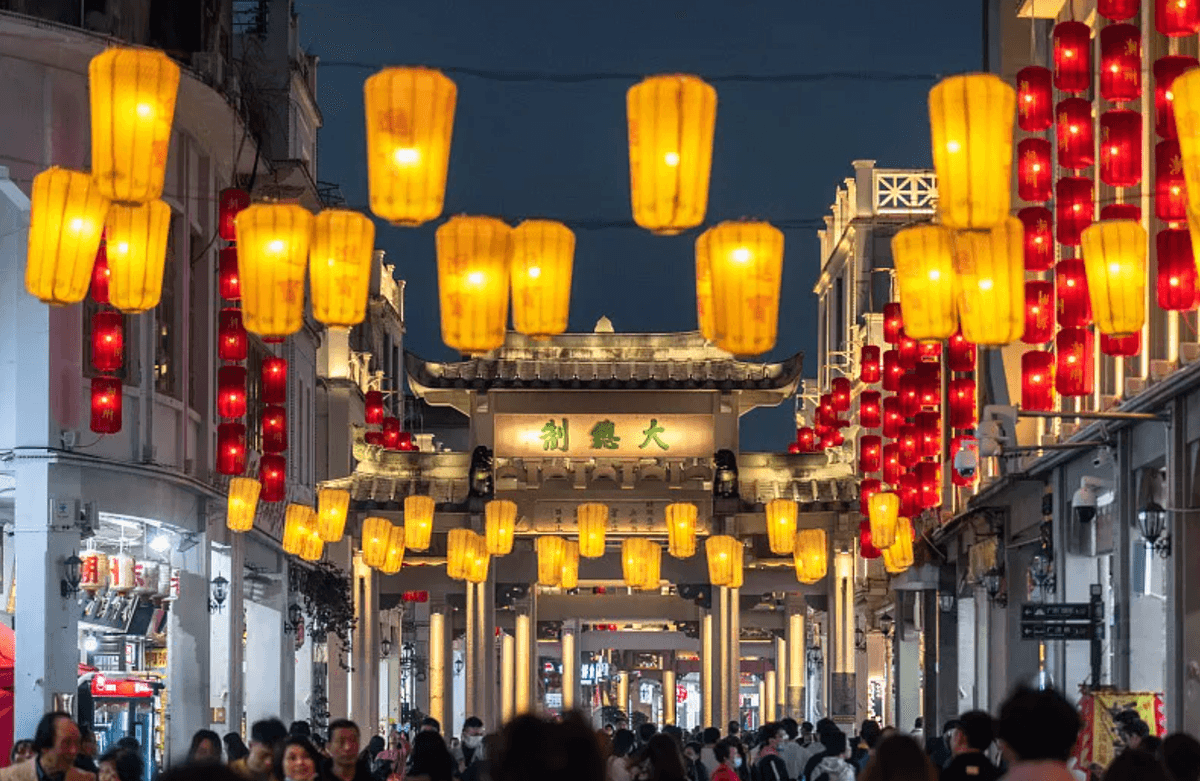 Walk Through Time: Paifang Street– The Living Museum of Chaozhou