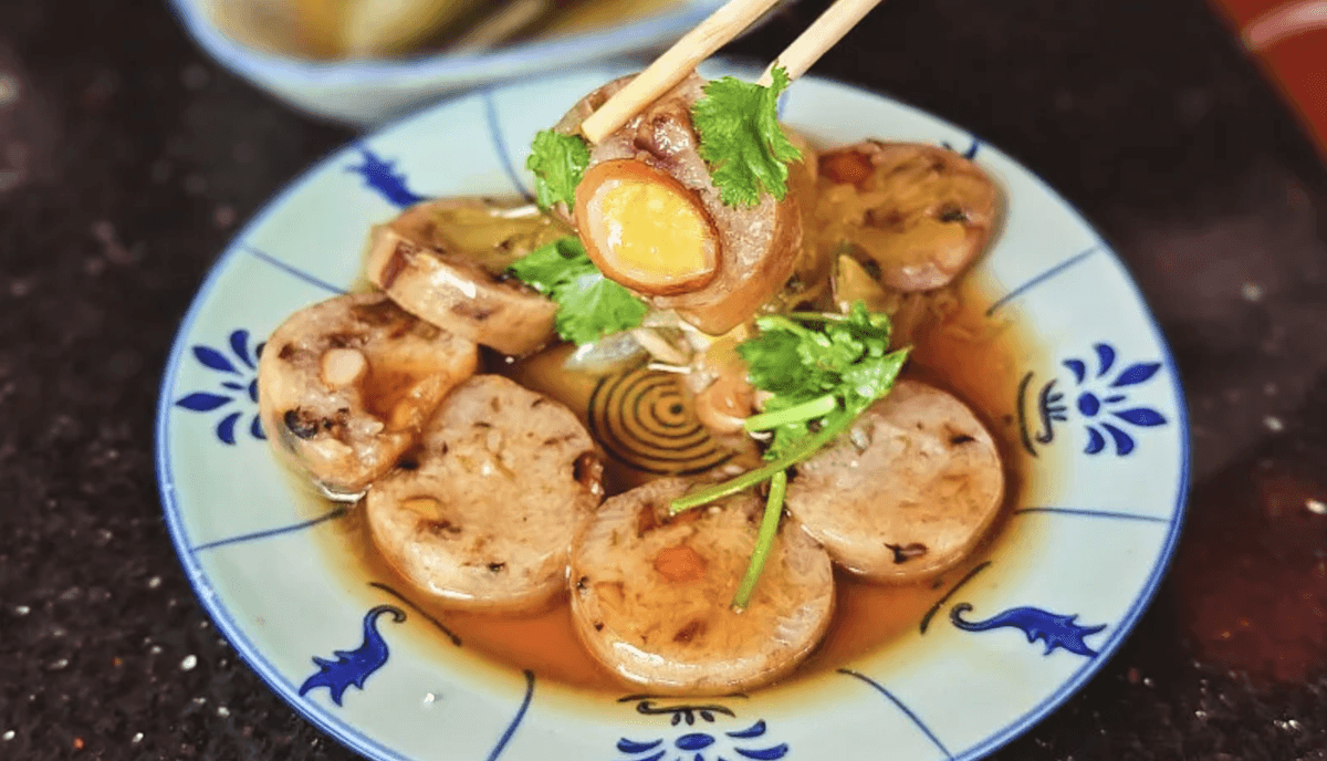 The Essence of Daily Life – Rice, Noodles, and Sweets