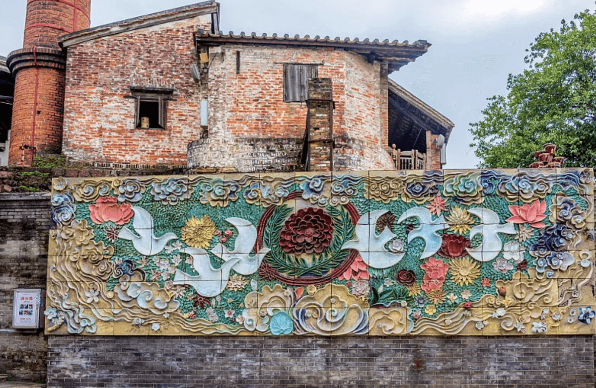 ‘Add Fuel to Your Fortune and Career’ — Crossing 500 Years of Fire: At Foshan’s Nanfeng Ancient Kiln