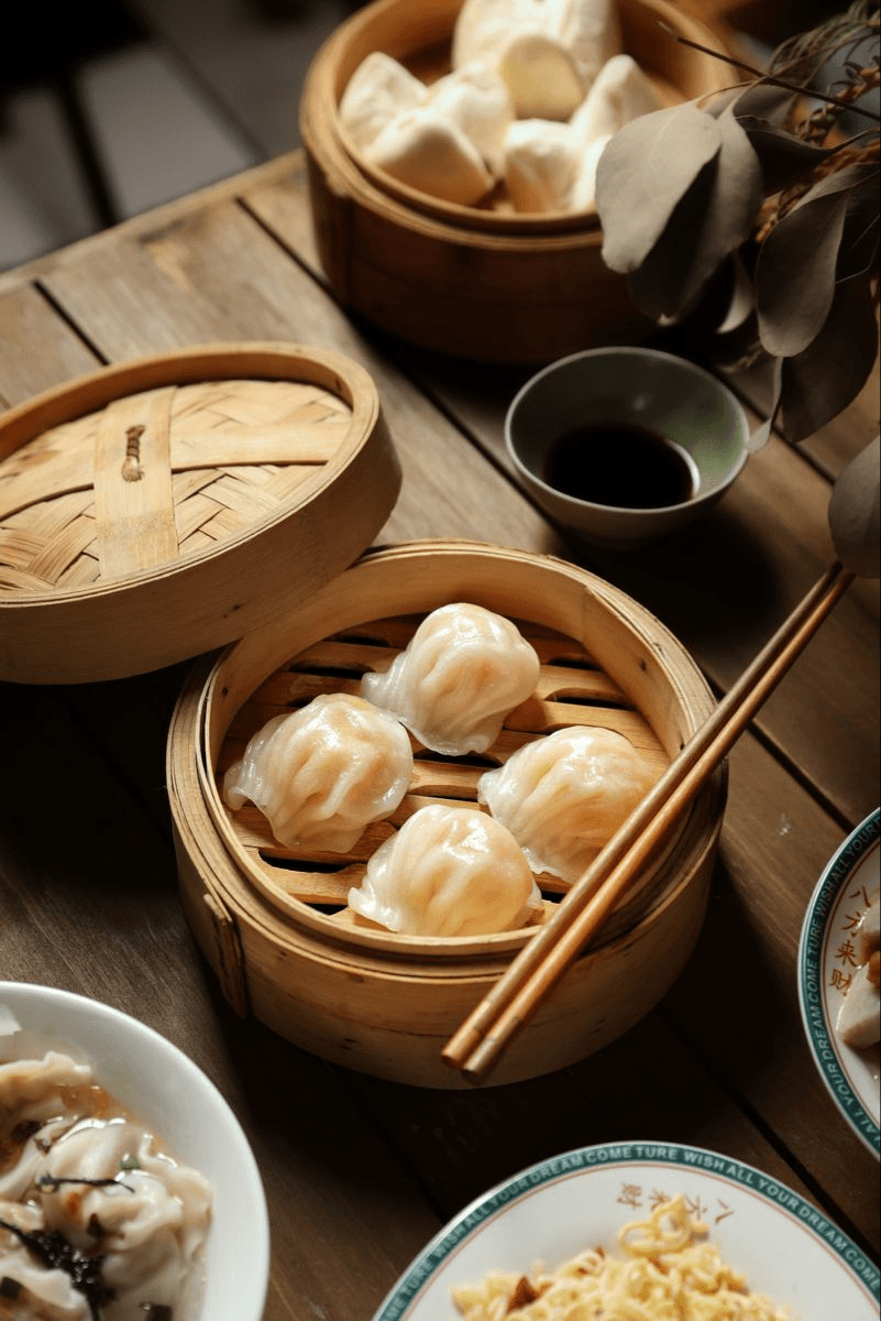 Guangzhou Cuisine —  Yum Cha / Early Tea