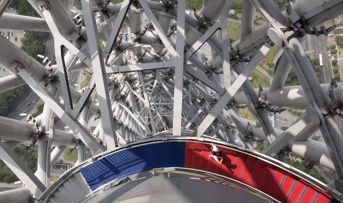 Wow! A Guangzhou CBD Journey: Unveiling the New Face of China Beneath the 