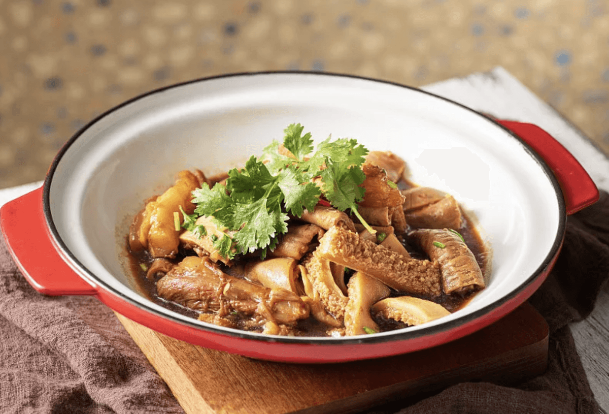 Guangzhou CuiSine — Street & Small-Plate Snacks