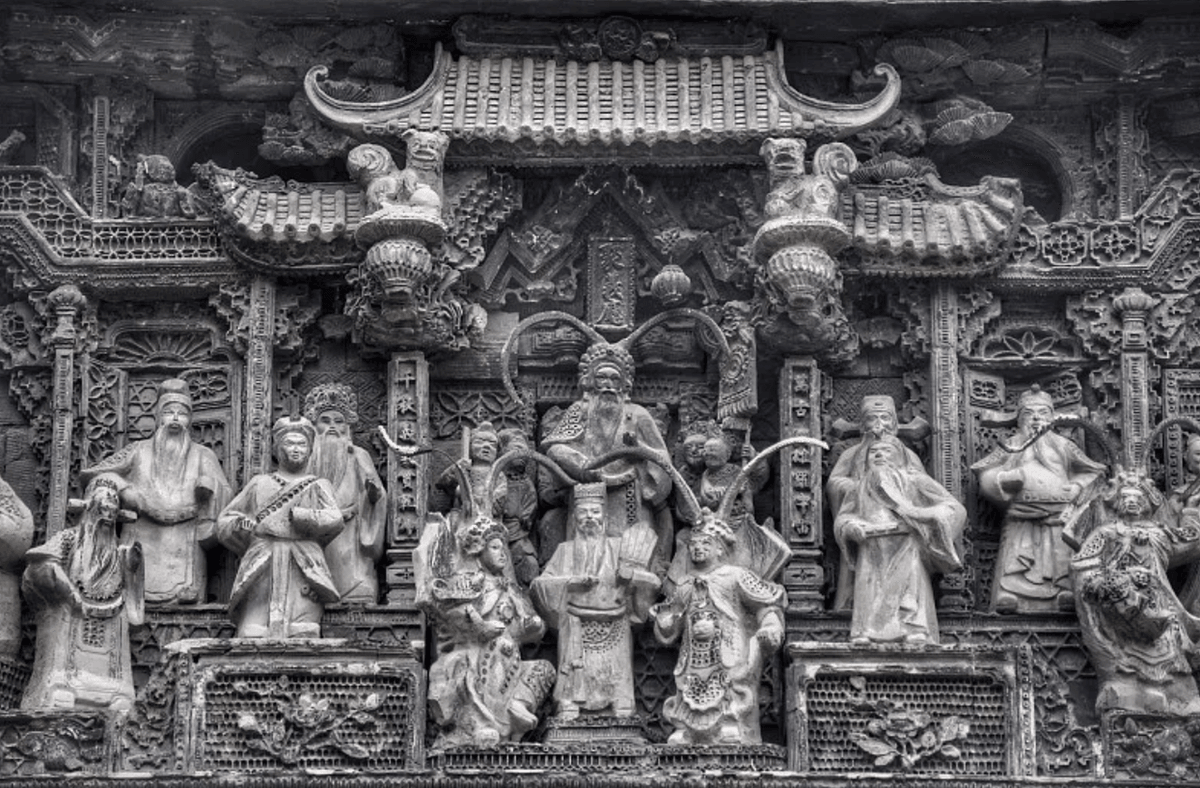 Chen Clan Ancestral Hall — A Frozen Art Treasury and the Heartbeat of Lingnan Culture in Guangzhou