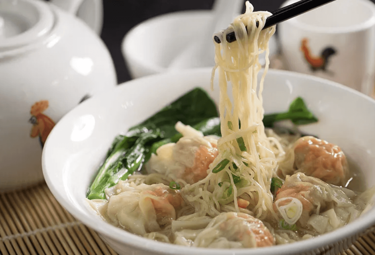 Guangzhou CuiSine — Street & Small-Plate Snacks