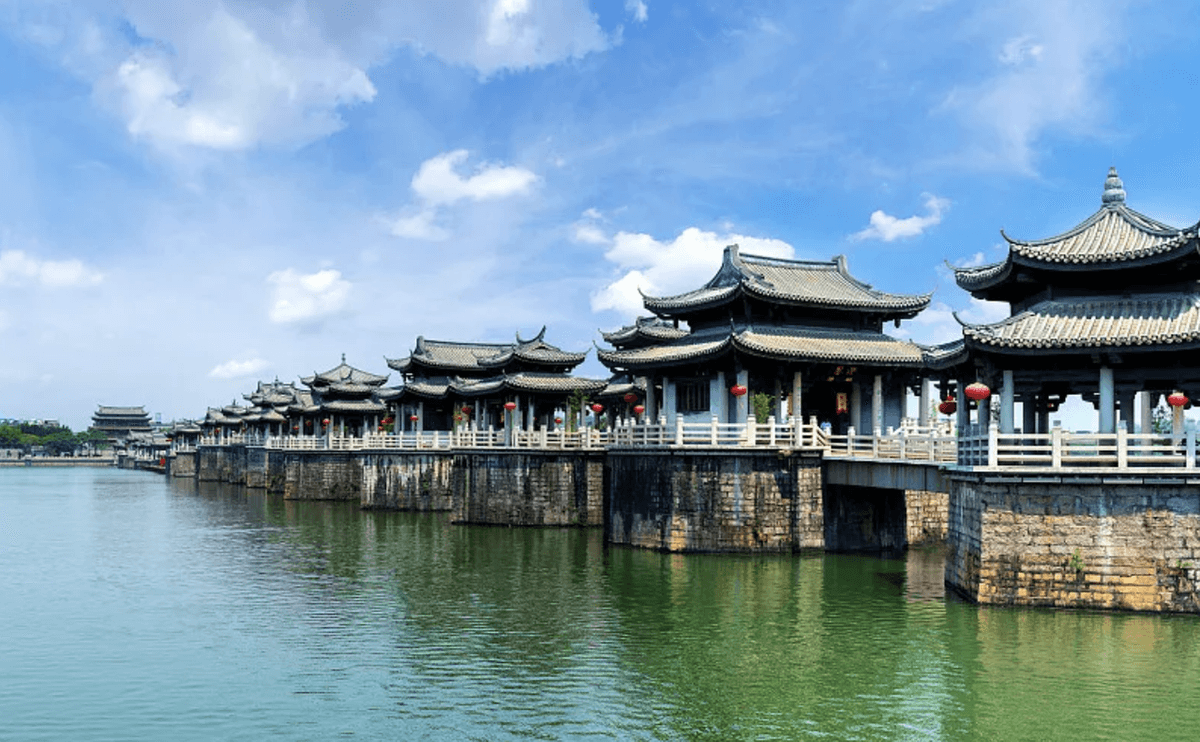 Guangji Bridge: The World’s Earliest ‘Walking Bridge’