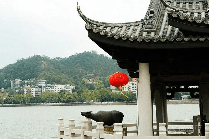 Guangji Bridge: The World’s Earliest ‘Walking Bridge’