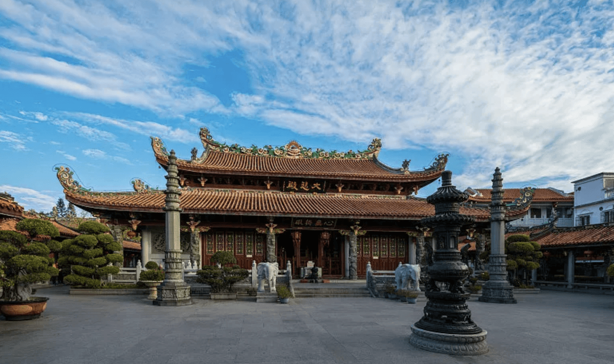 Walk Through Time: Paifang Street– The Living Museum of Chaozhou