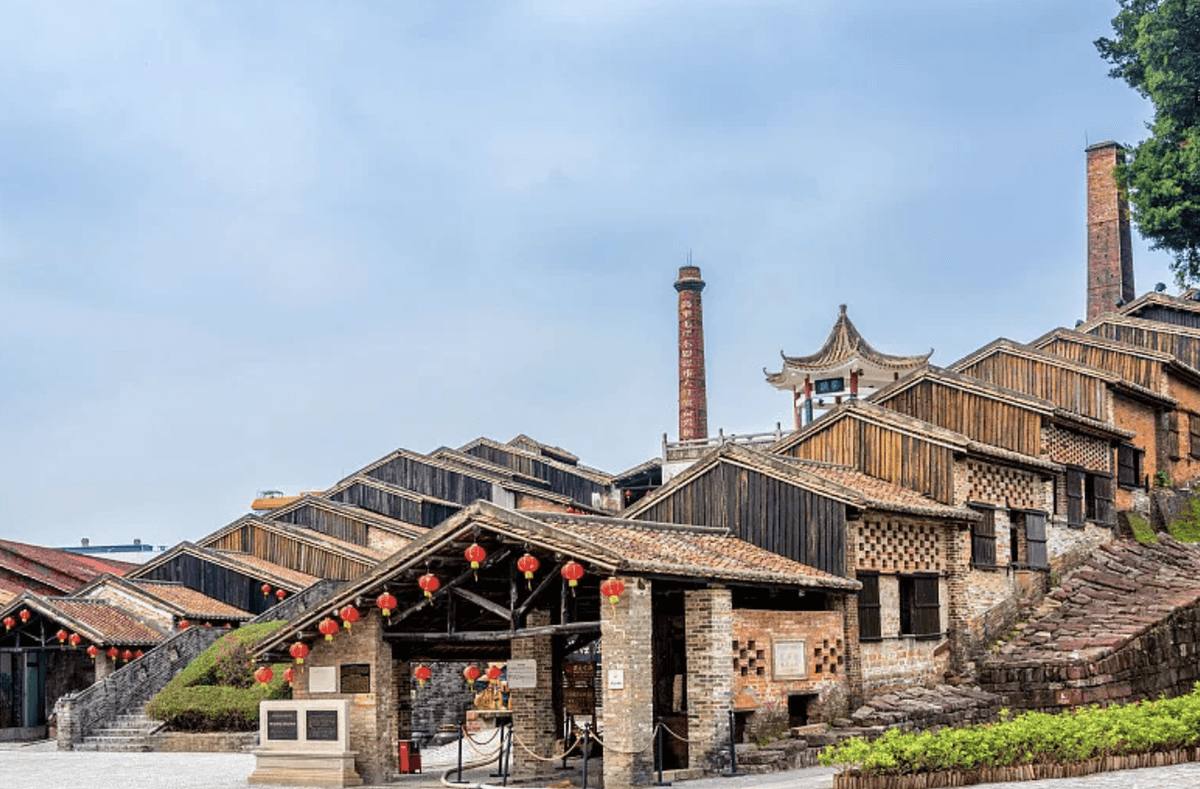 ‘Add Fuel to Your Fortune and Career’ — Crossing 500 Years of Fire: At Foshan’s Nanfeng Ancient Kiln