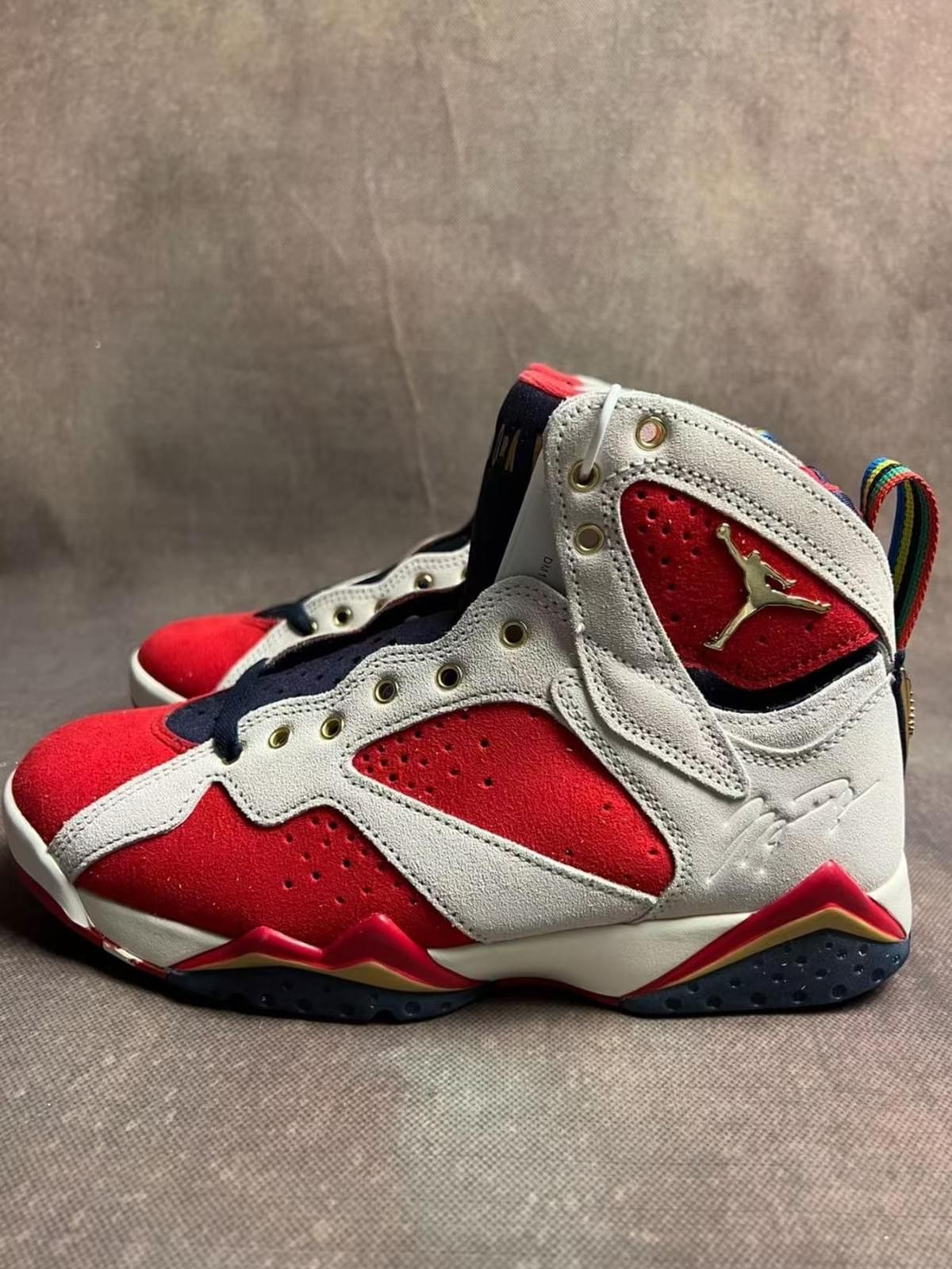 Patta x Jordan Air Jordan 7 og sp Icicle 1