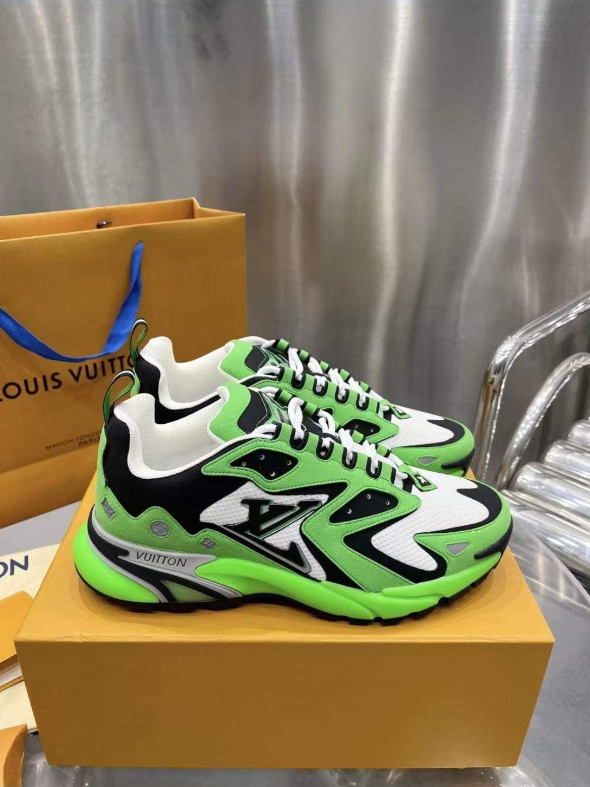 LOUIS VUITTON  Trail/Runner Tatic/Millenium/Discovery [28 Colorways]