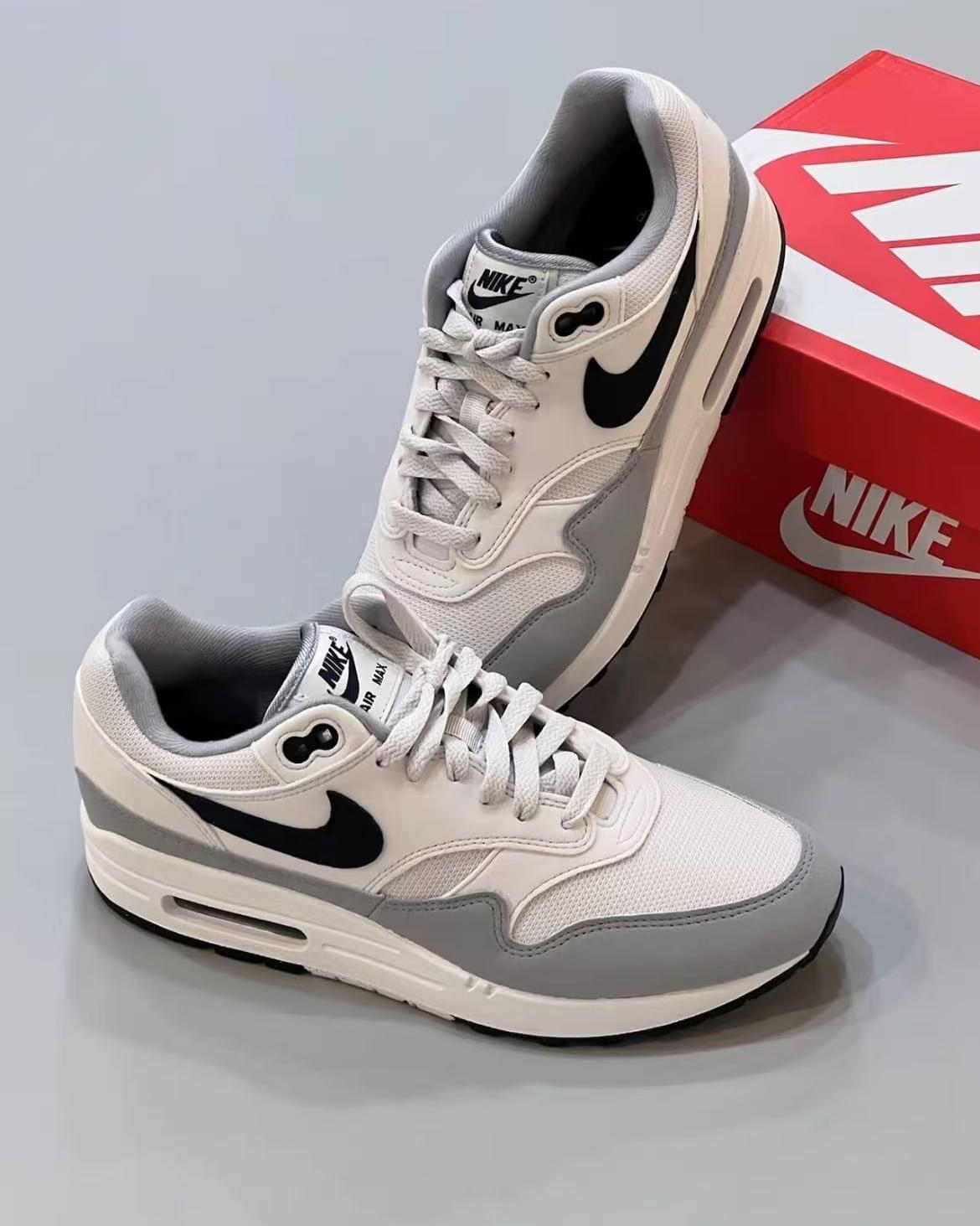 Nike Air Max 1 [30 Colorways]